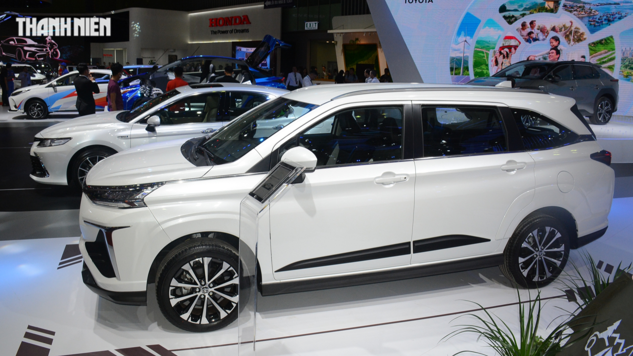 Vì sao ô tô màu trắng ngọc trai thường có giá cao hơn các màu khác? - Ảnh 1.