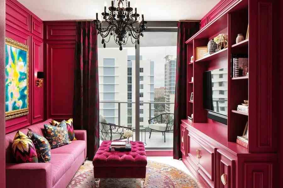 Không gian sơn màu hồng