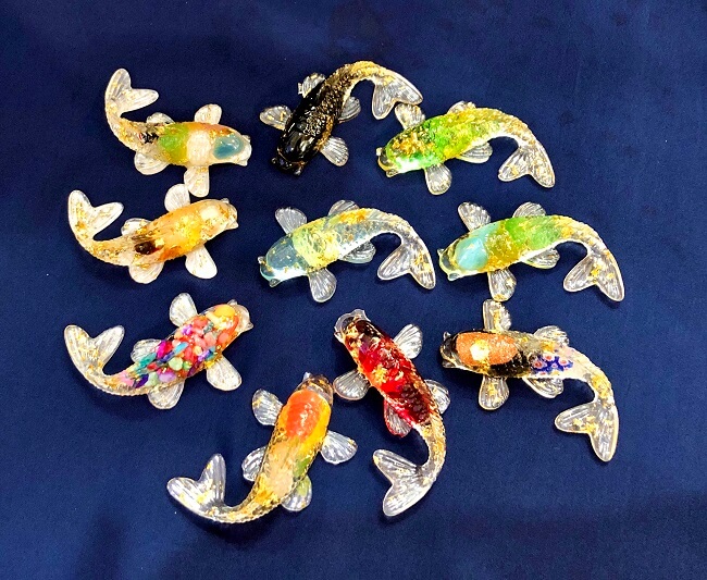 Cá Koi phong thủy tráng nhựa epoxy