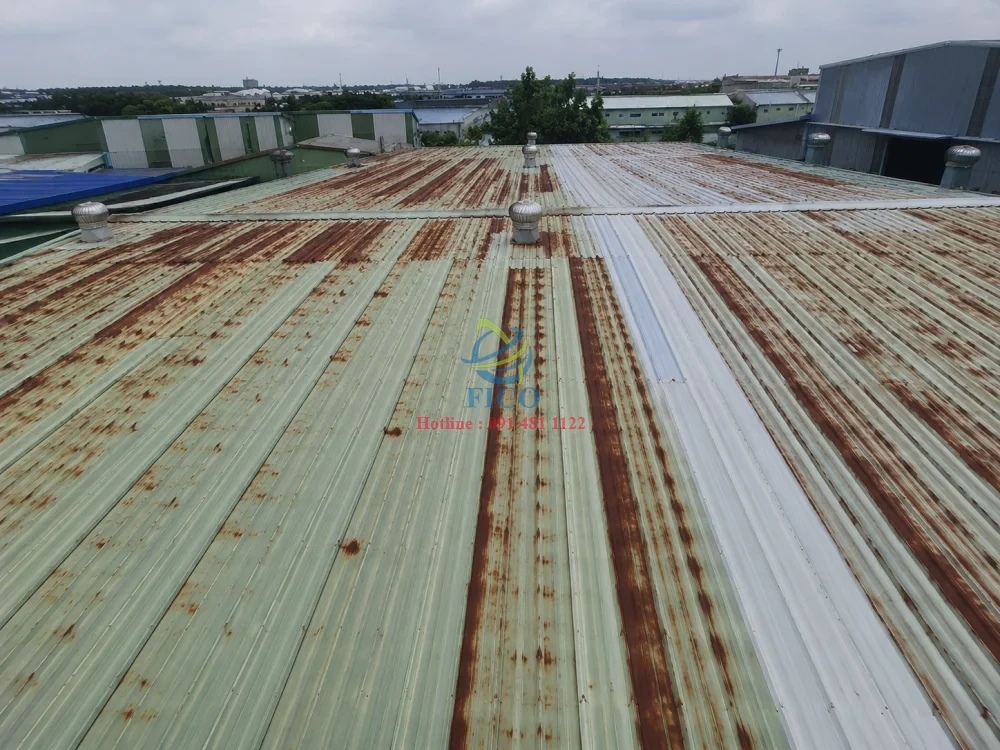 Sơn chống rỉ mái tôn cho xưởng cơ khí và khu công nghiệp
