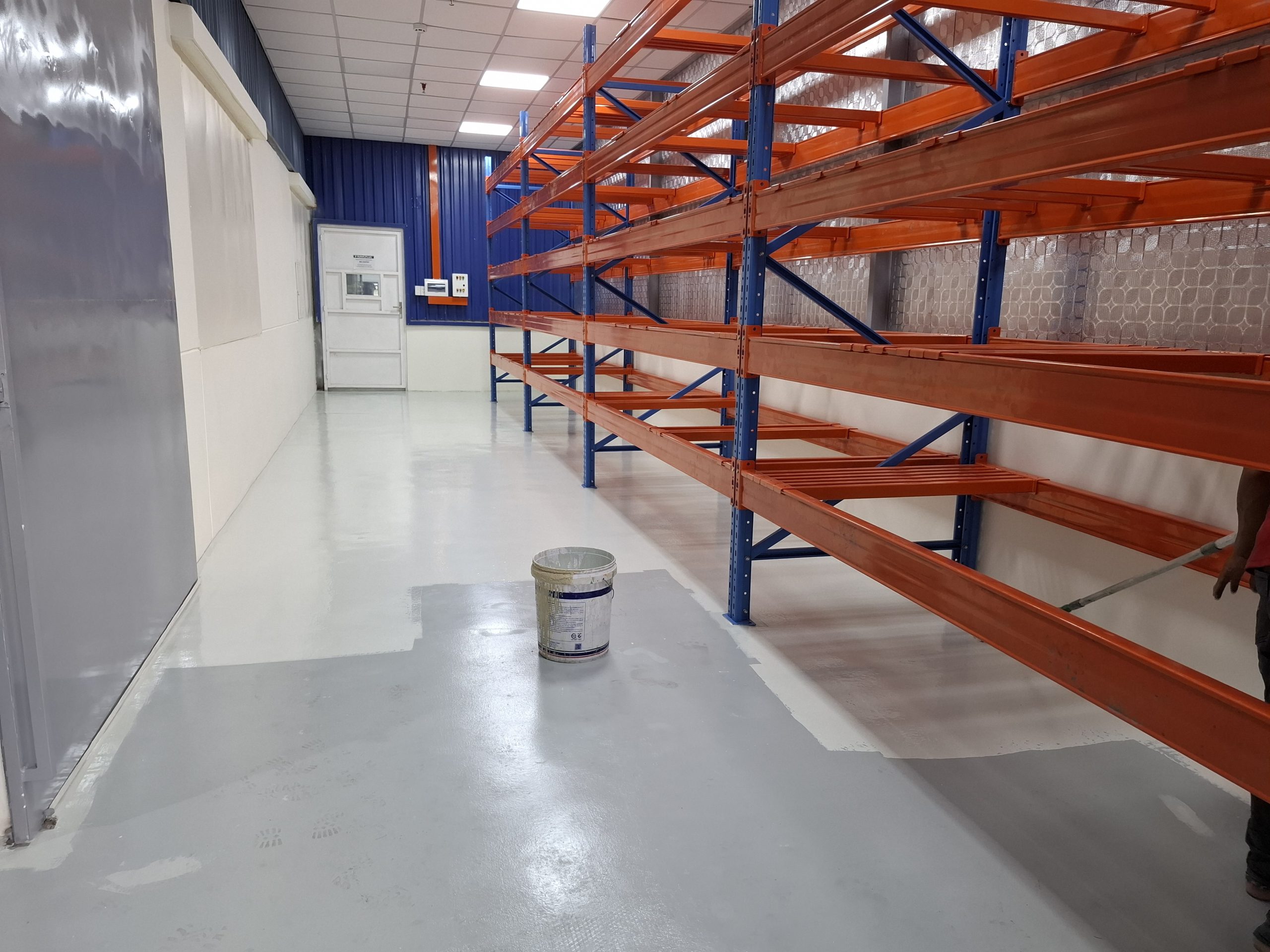 thi-cong-son-epoxy-1-scaled.jpg thi-cong-son-epoxy-1